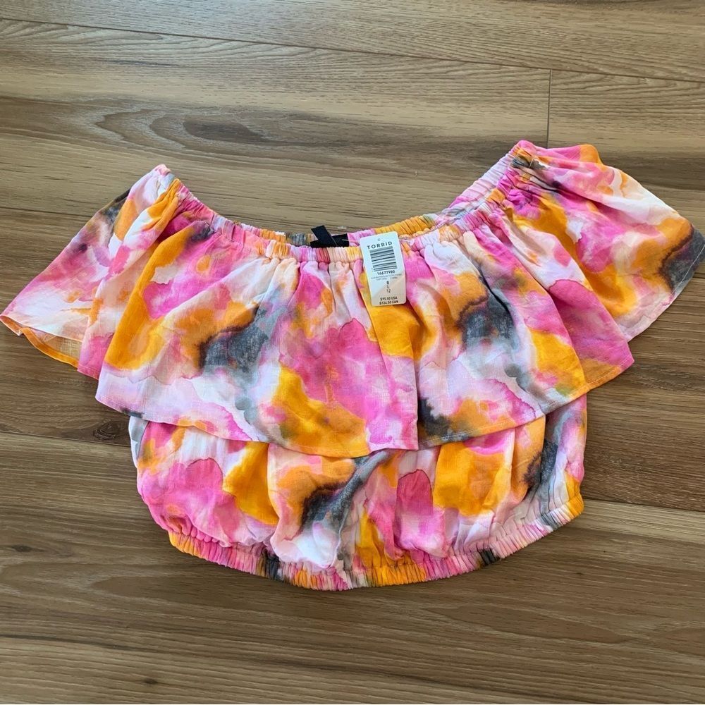 New with Tags Torrid tie dye off the shoulder crop top